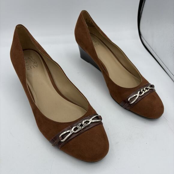 Naturalizer Heels Womens Size 10 Poppy Brown Wedge‎ Brown Suede Silver Chain - Picture 1 of 9